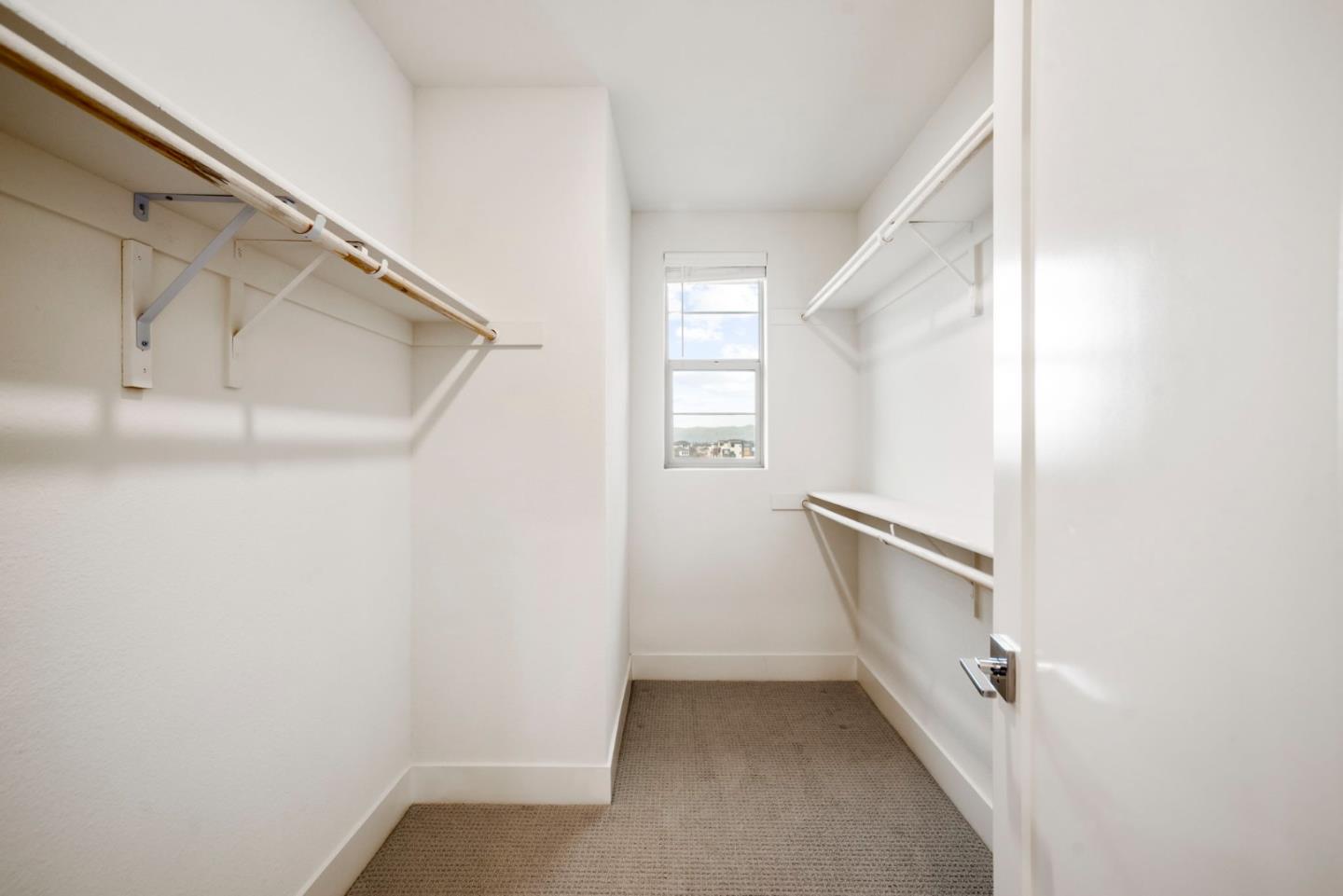 5720 Greige Circle G