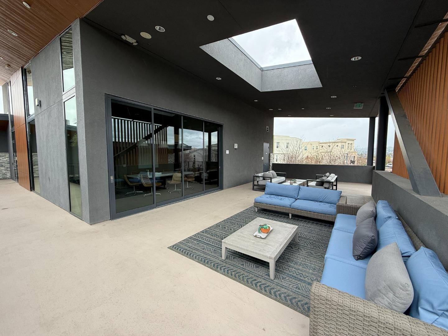 5720 Greige Circle G