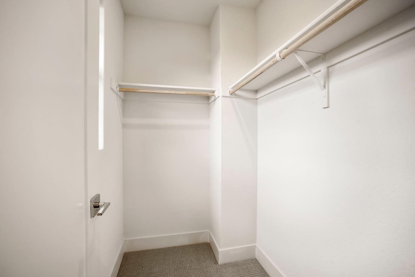 5720 Greige Circle G