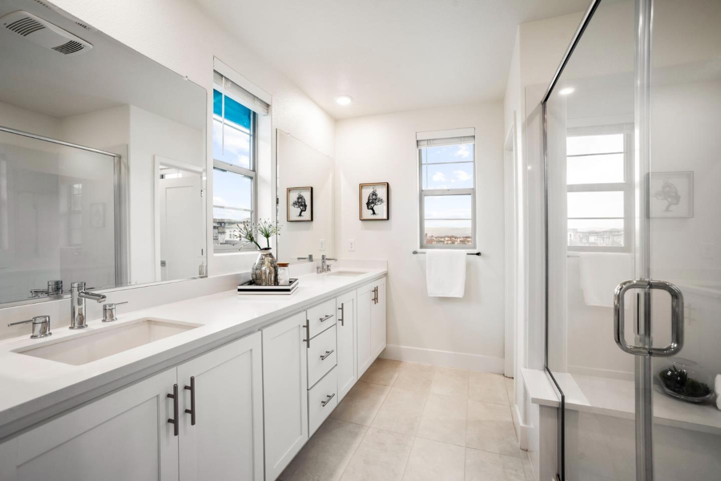 5720 Greige Circle G