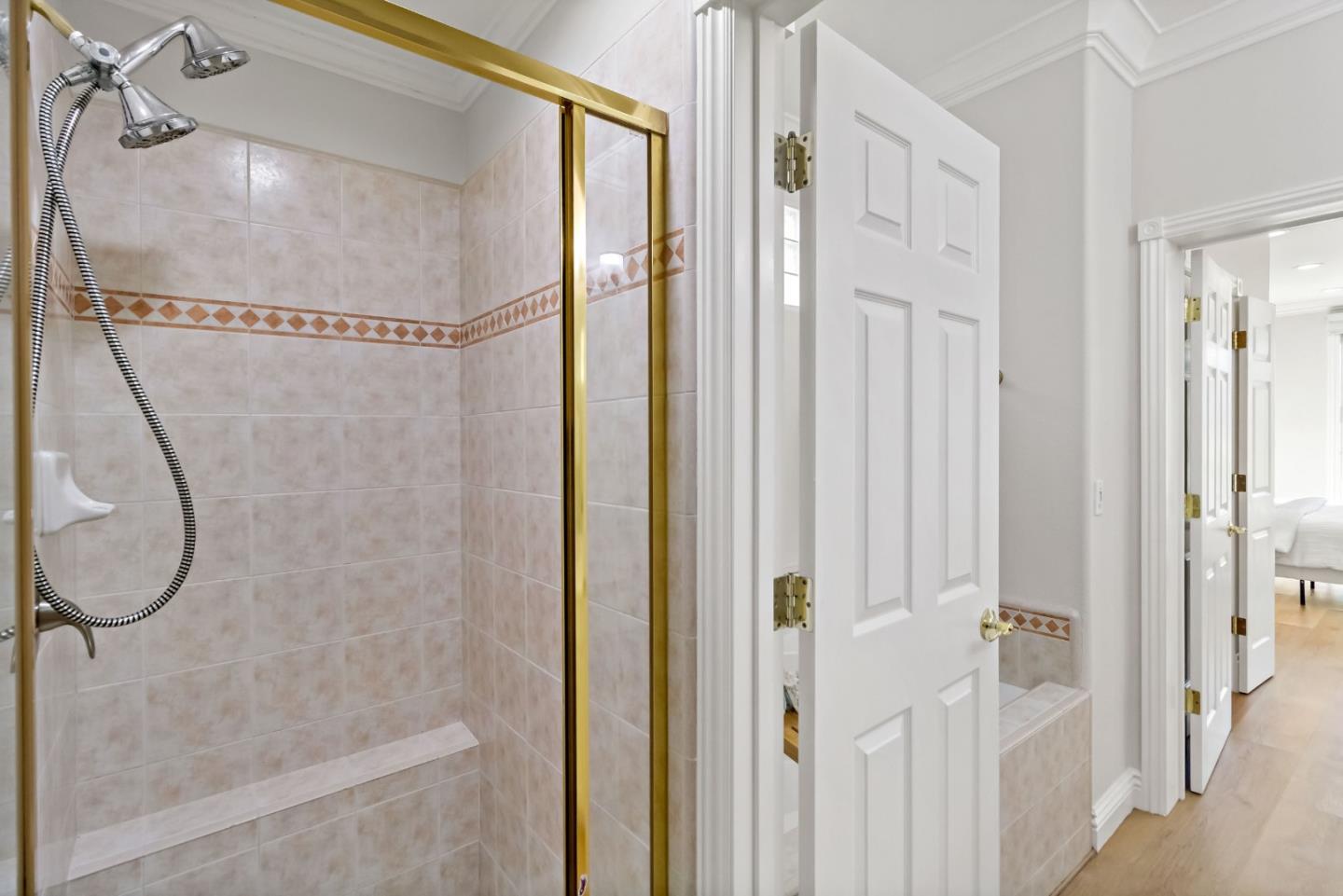 5335 Roxburghe Court