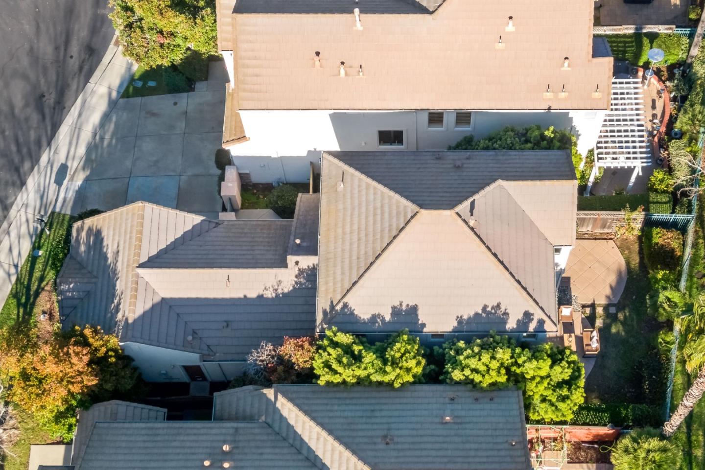 5335 Roxburghe Court