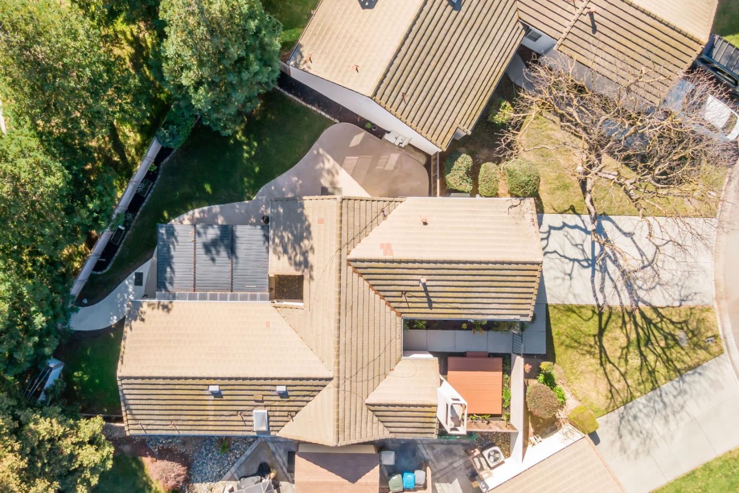 1315 Kelly Park Circle