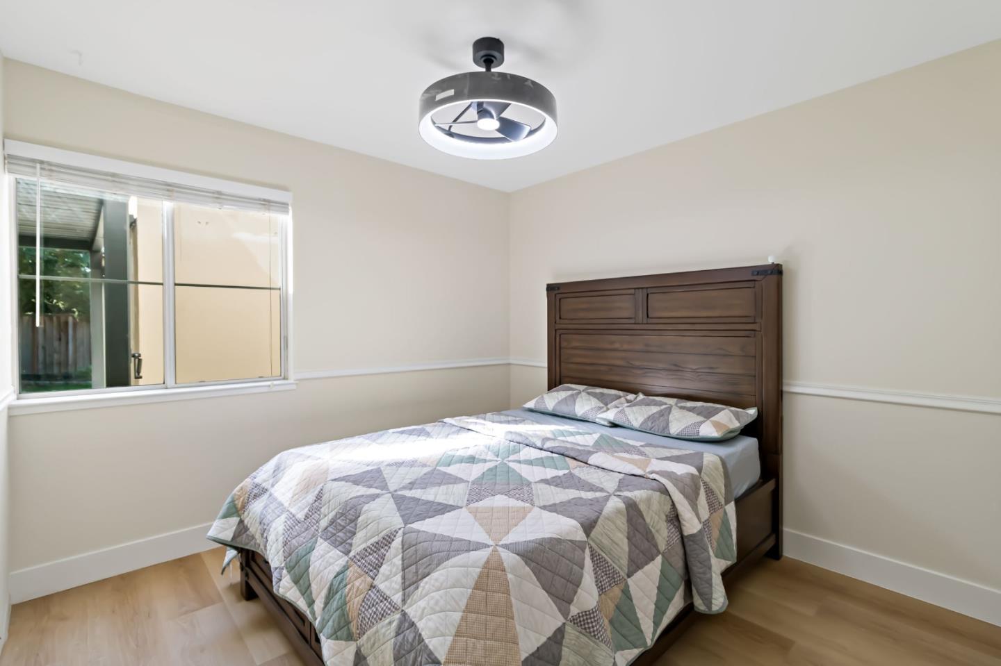 1315 Kelly Park Circle