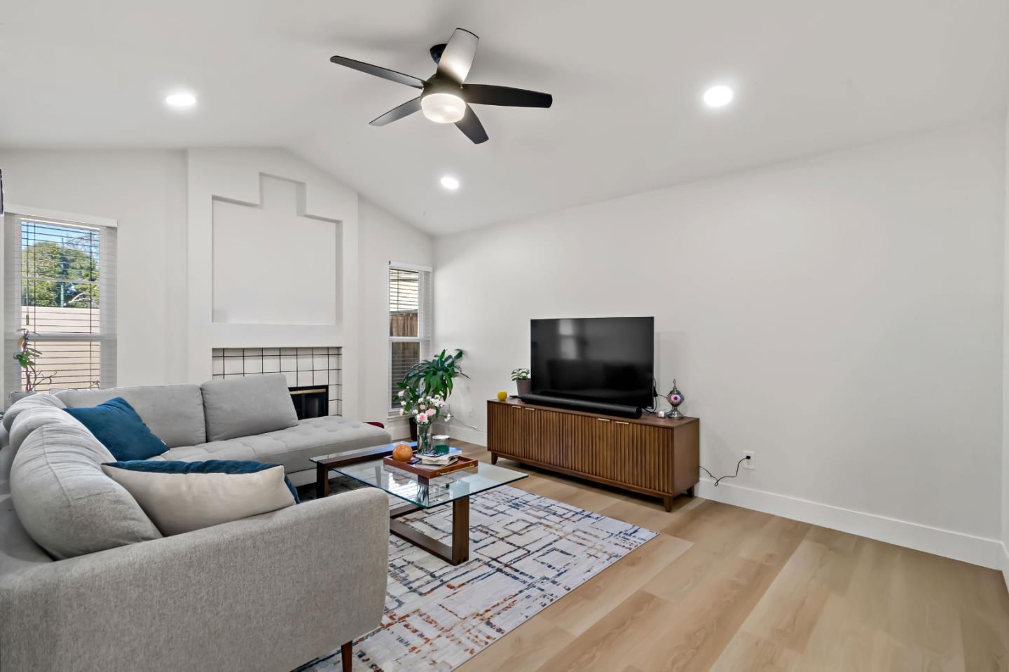 1315 Kelly Park Circle