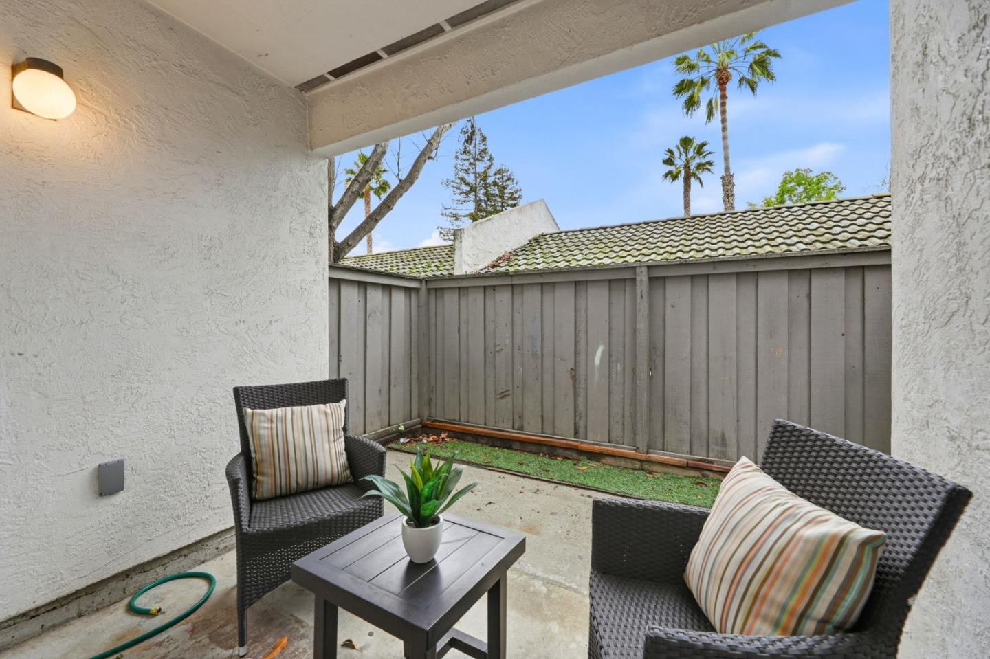 1055 North Capitol Avenue 167