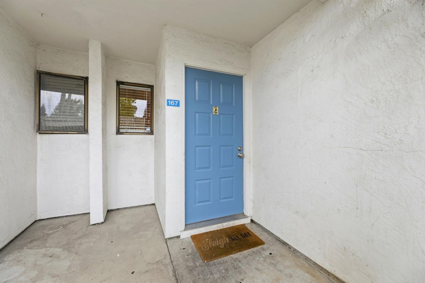 1055 North Capitol Avenue 167