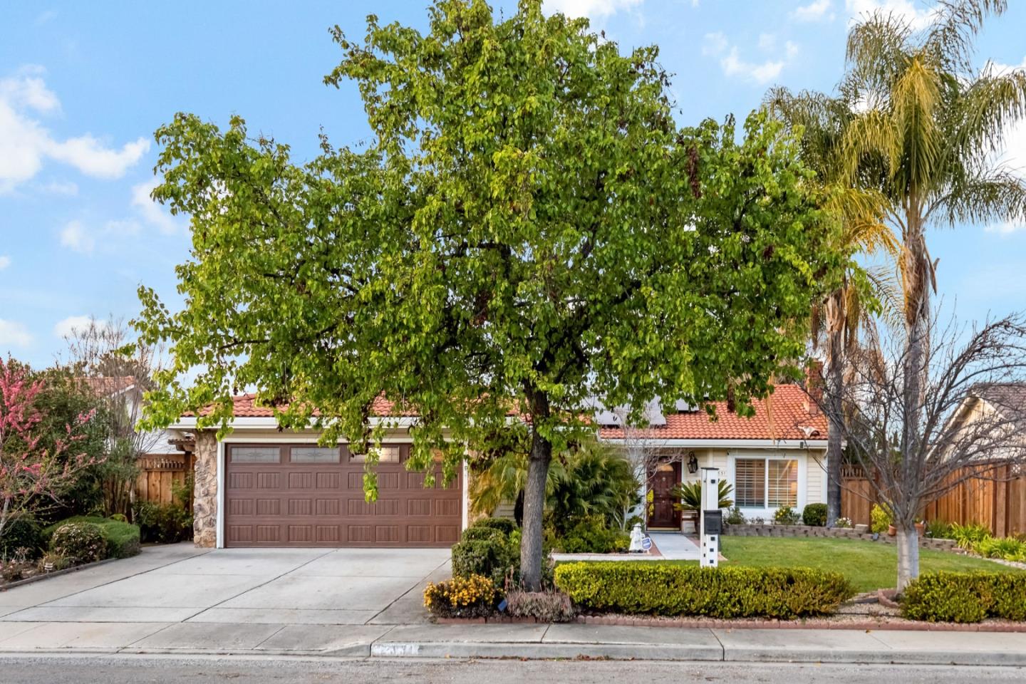 2831 Riedel Road