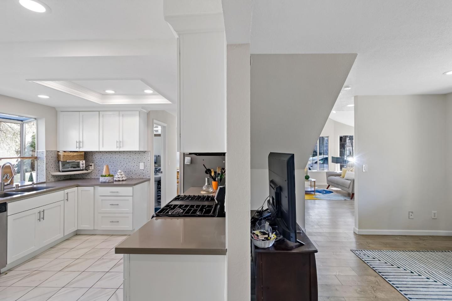 5358 Matthew Terrace