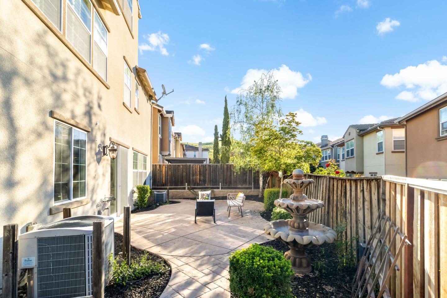 300 Crestridge Court