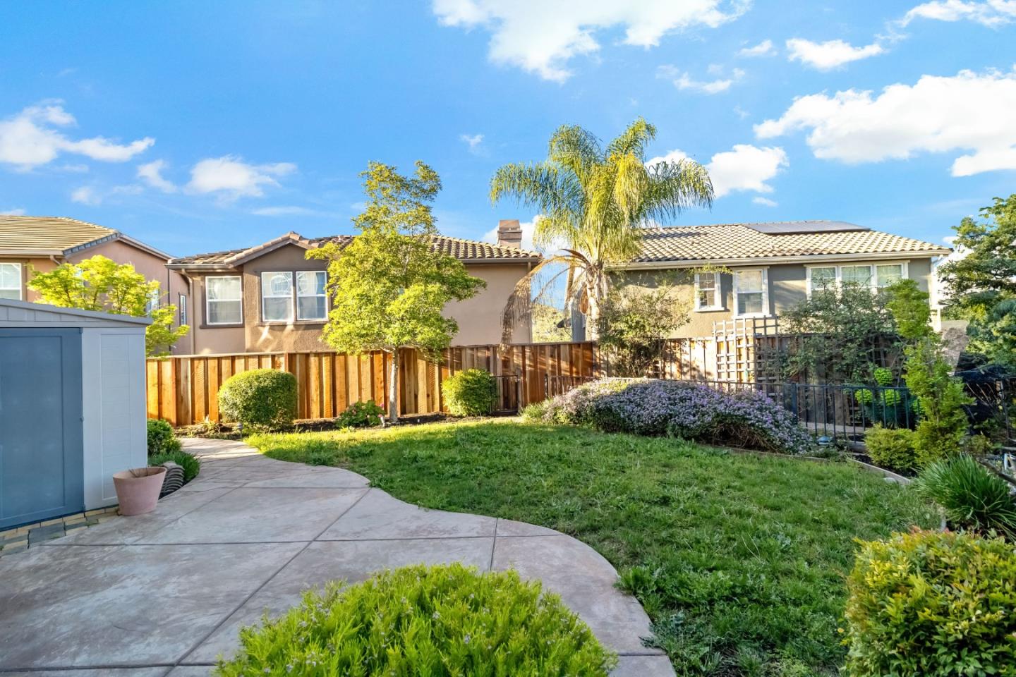300 Crestridge Court