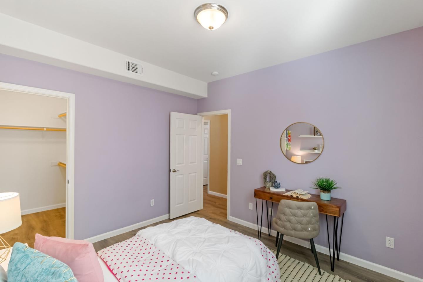 300 Crestridge Court