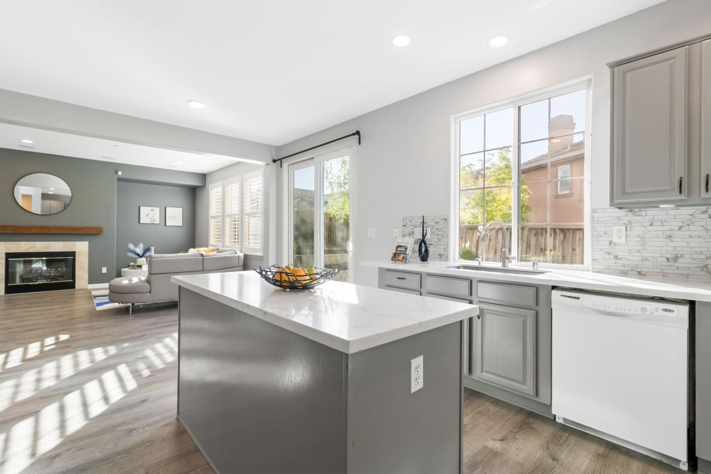 300 Crestridge Court
