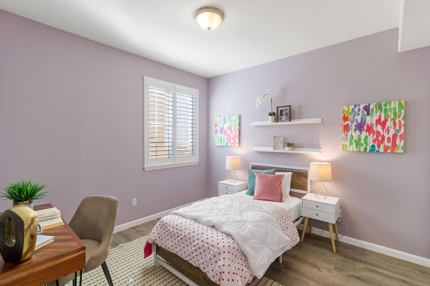 300 Crestridge Court