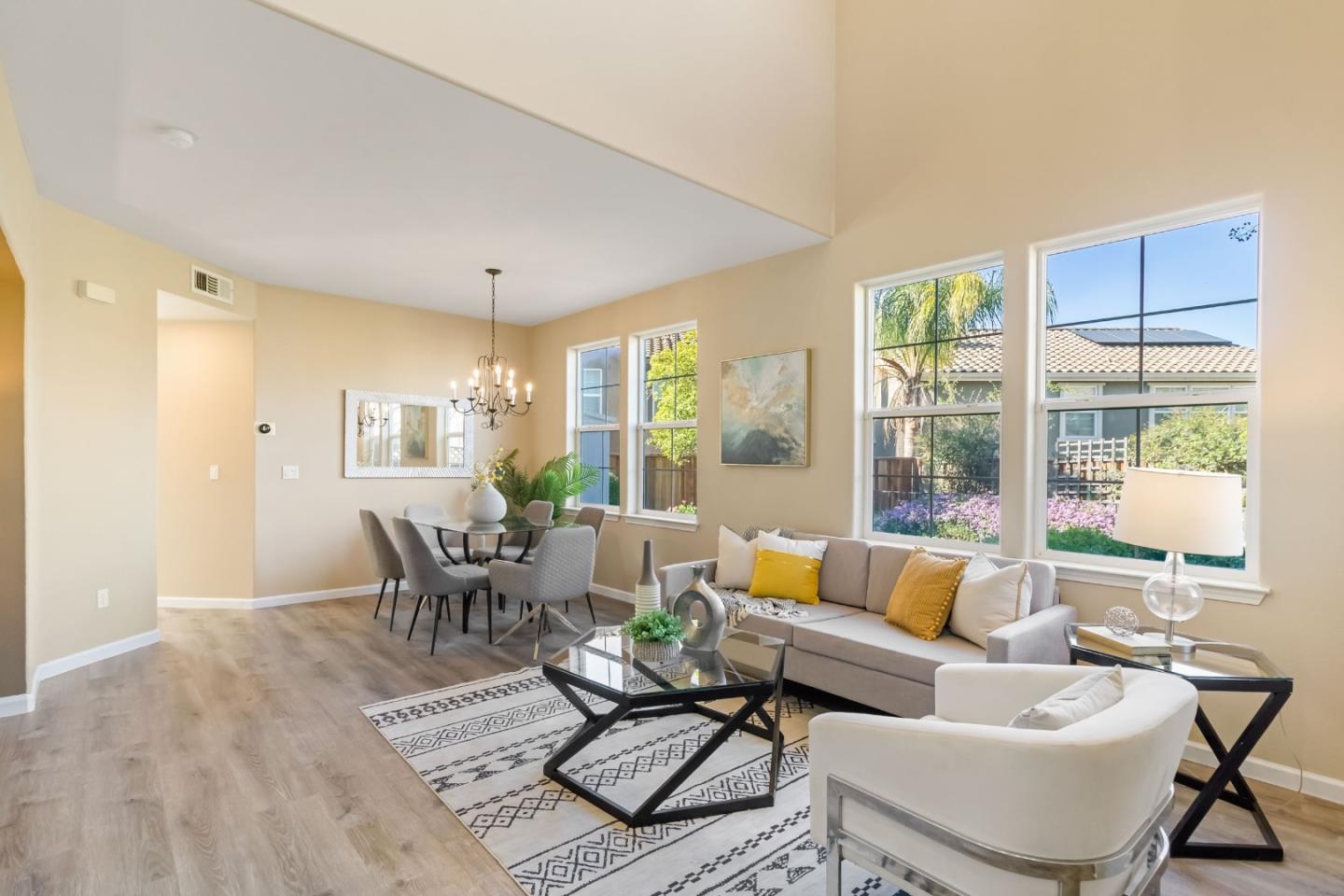 300 Crestridge Court