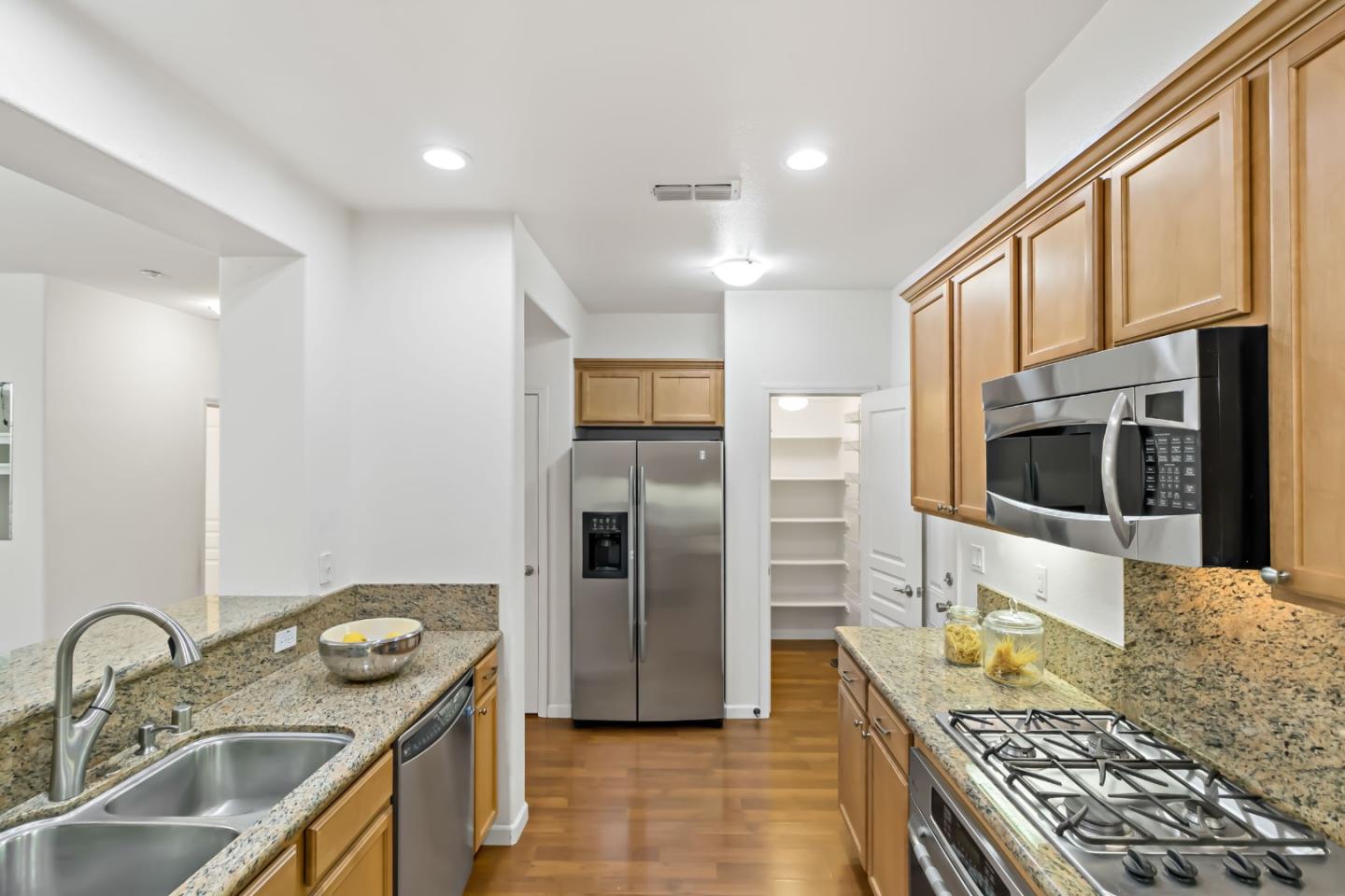 2695 Northern Cross Road