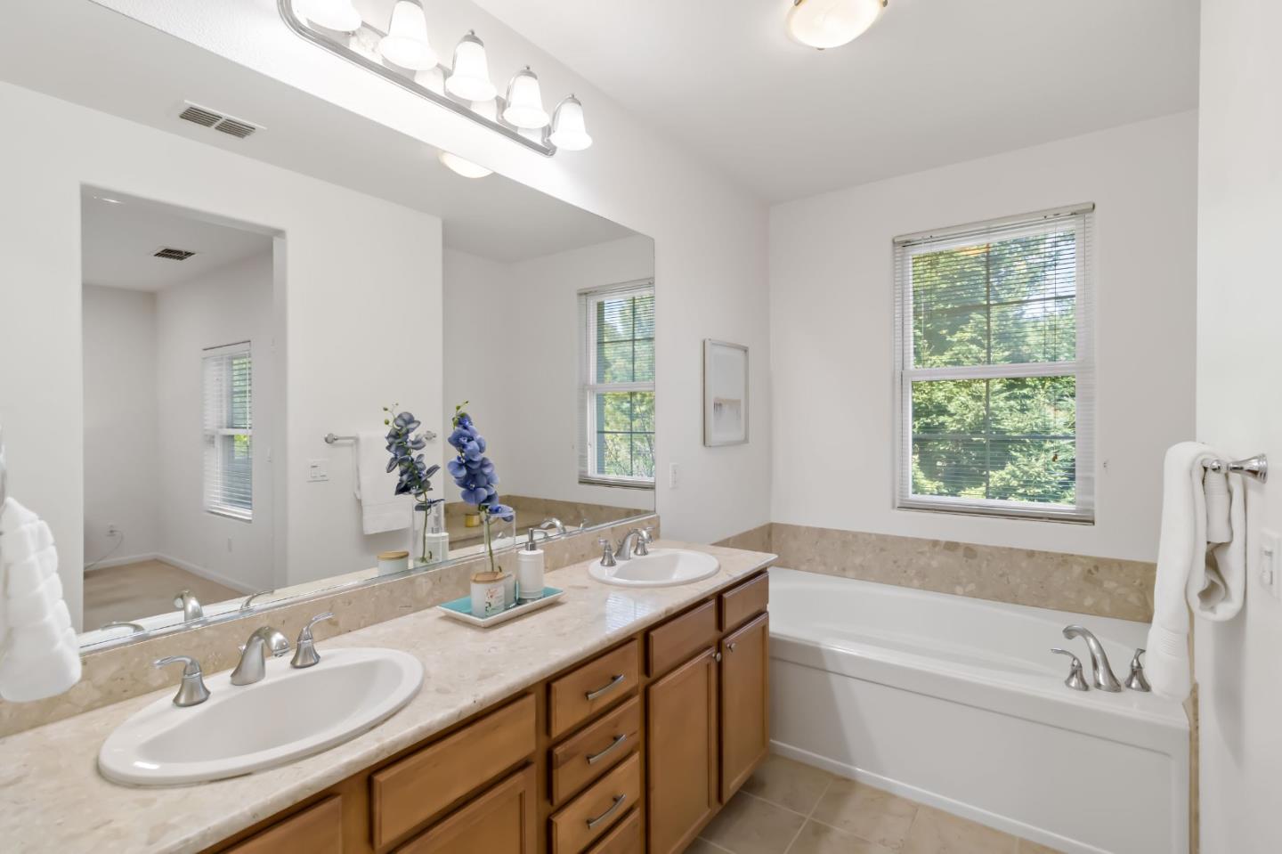 2695 Northern Cross Road