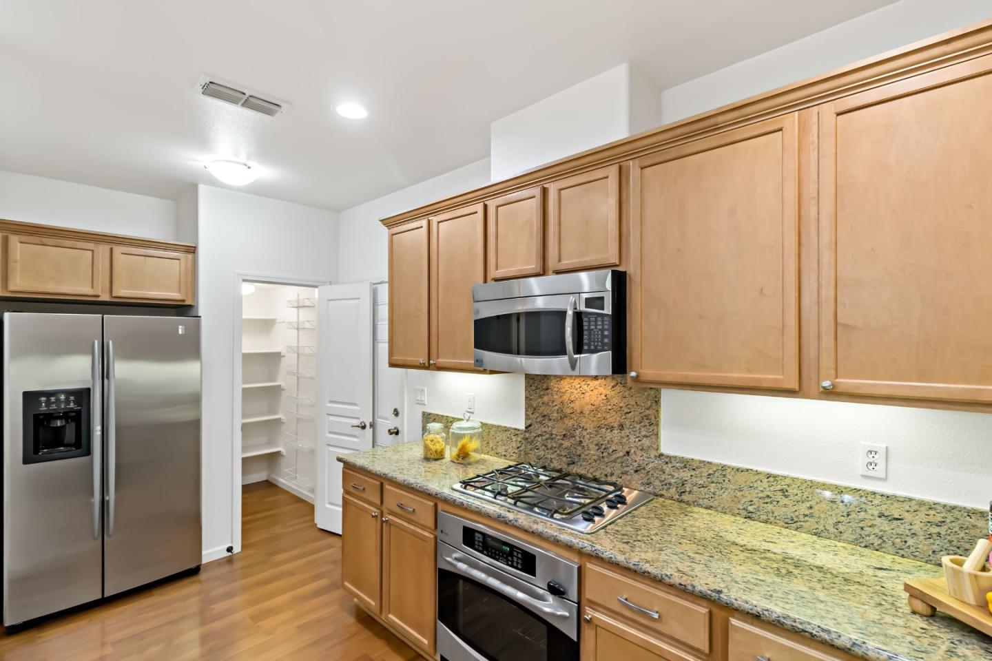2695 Northern Cross Road