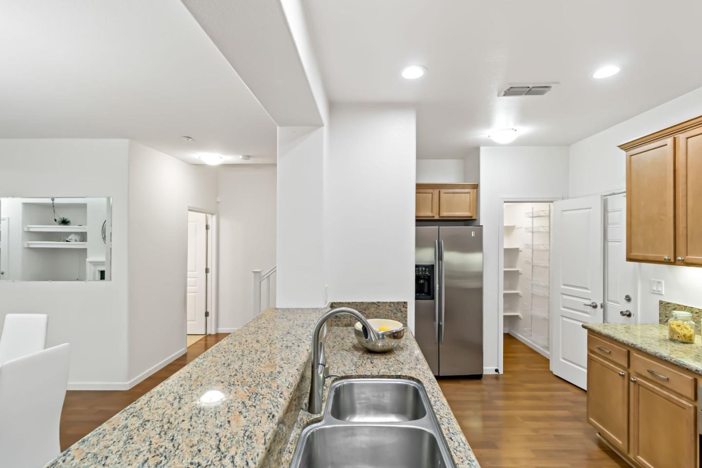 2695 Northern Cross Road