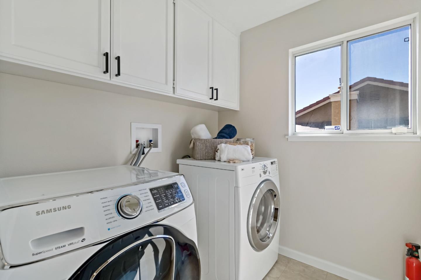 3249 Esperanza Court