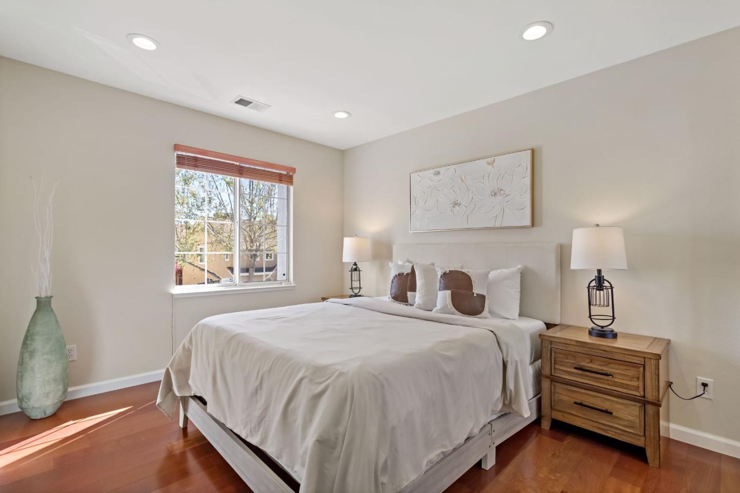 3249 Esperanza Court