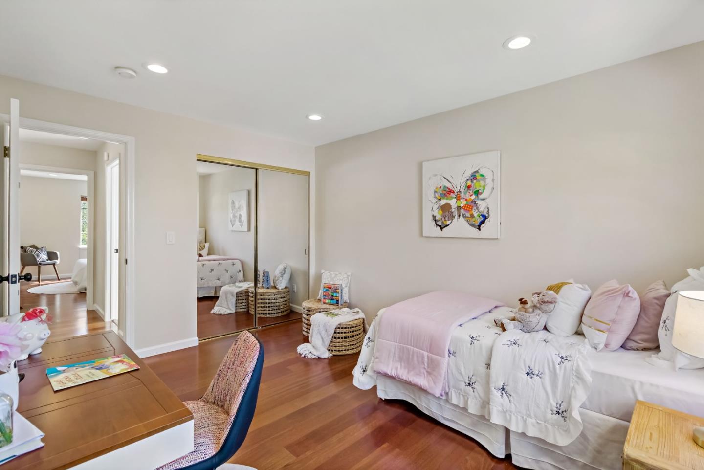 3249 Esperanza Court