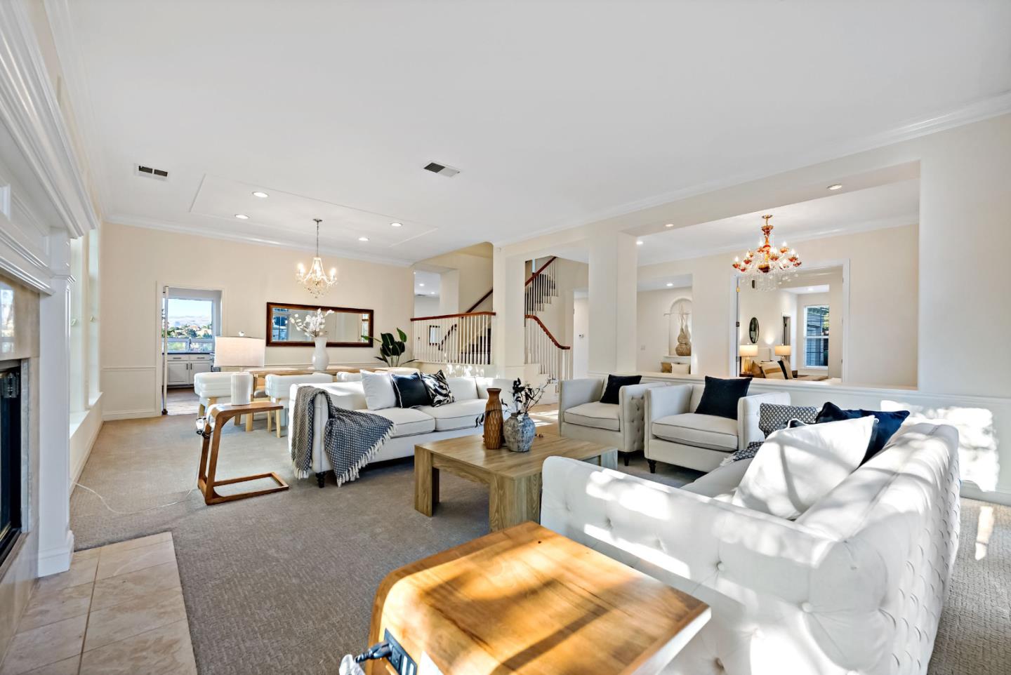 4939 Eastbourne CT