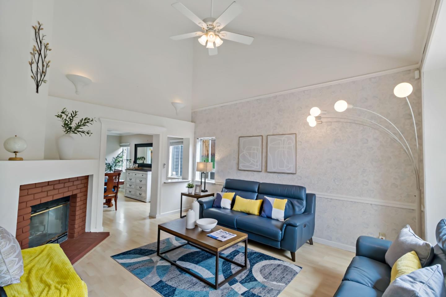 3389 Brook Leaf Court