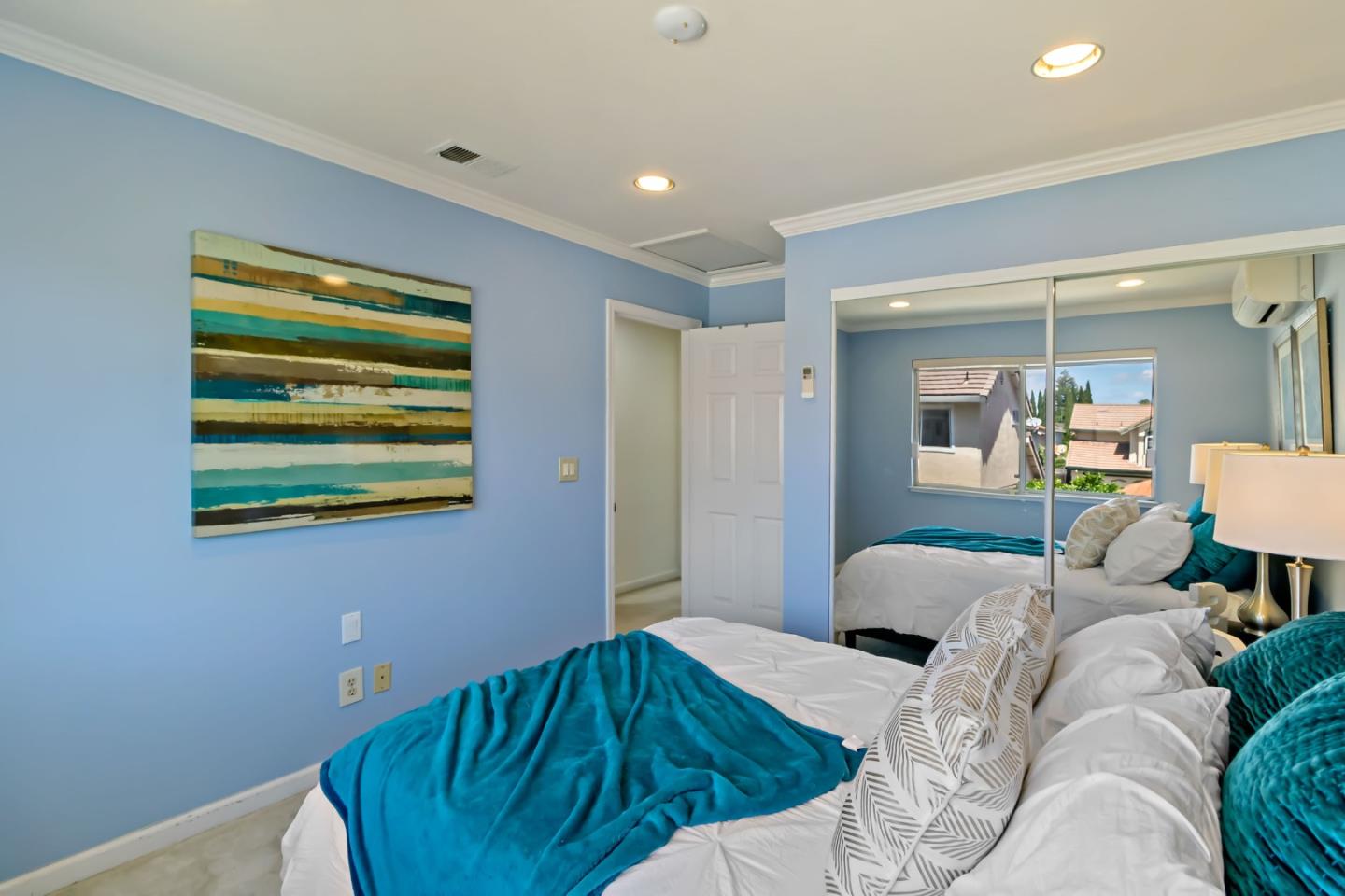 3389 Brook Leaf Court