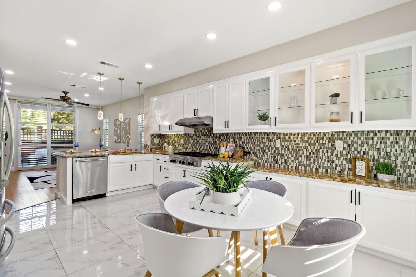 3766 Evangelho Circle