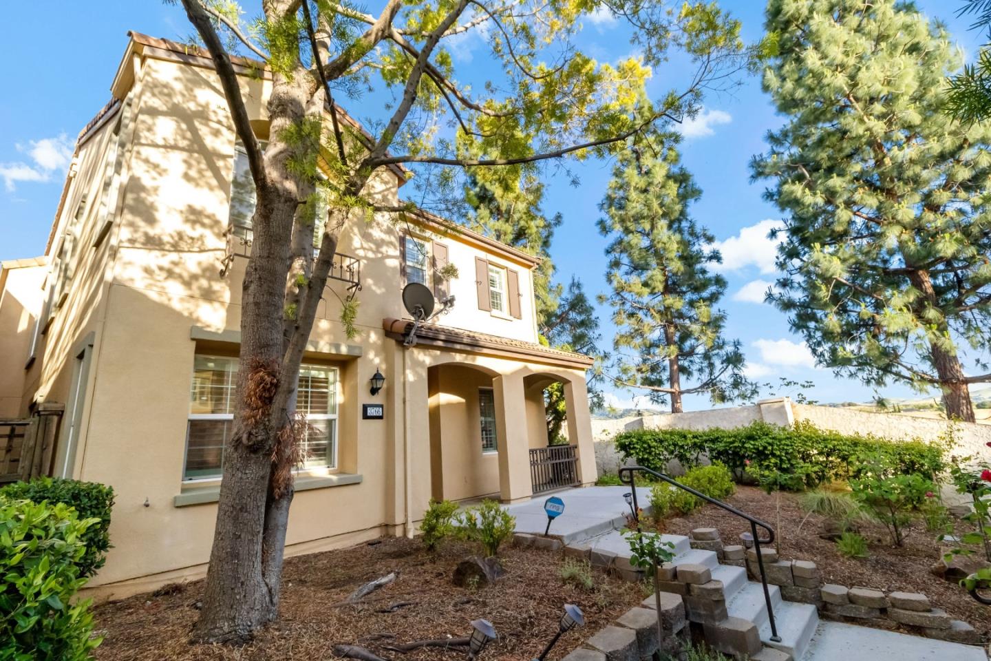 3766 Evangelho Circle