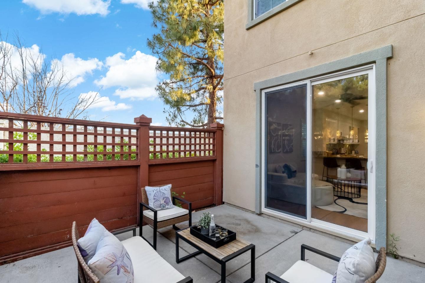 3766 Evangelho Circle