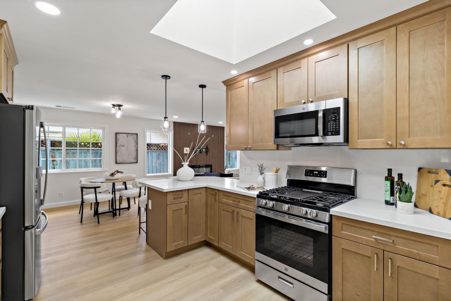 1304 Antwerp Lane