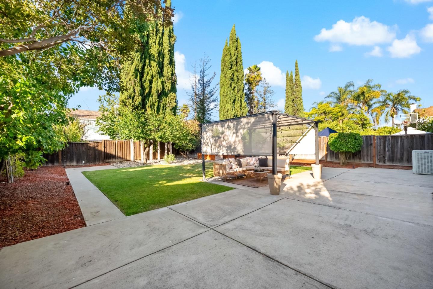 7368 Prindiville Drive