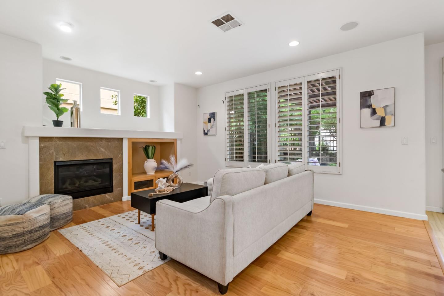 5275 Manderston