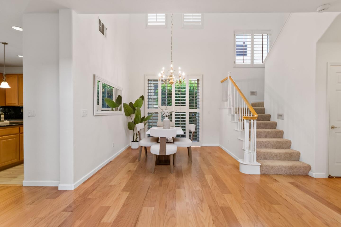 5275 Manderston