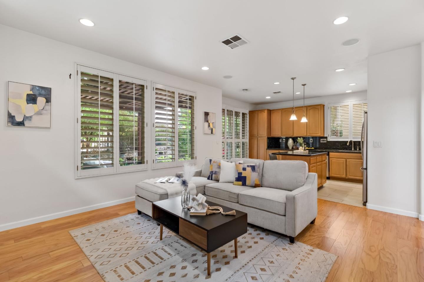 5275 Manderston