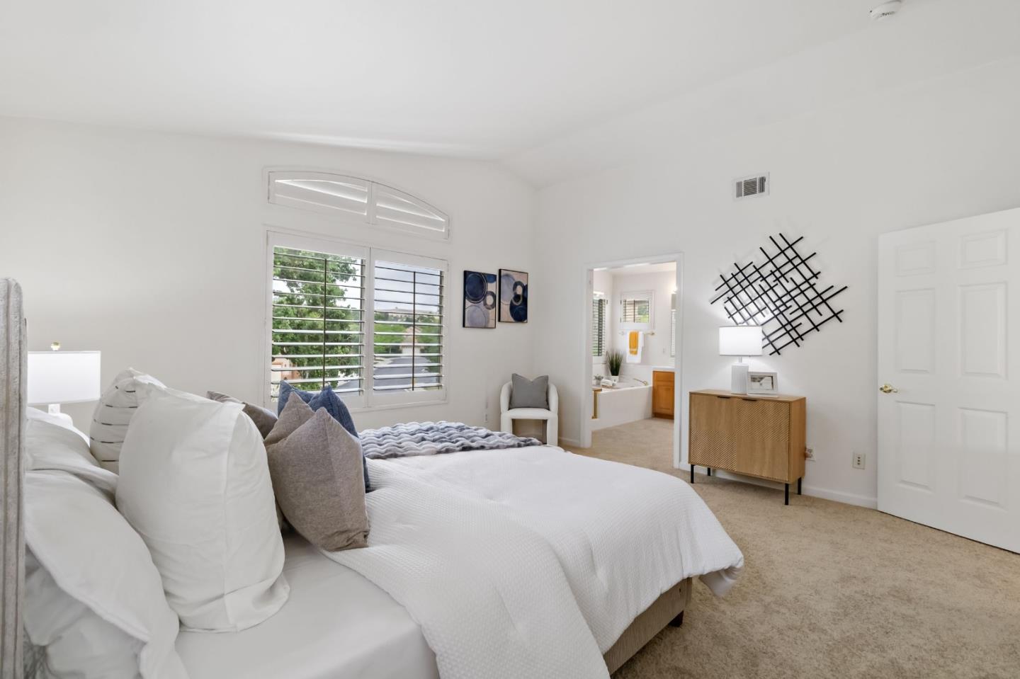 5275 Manderston