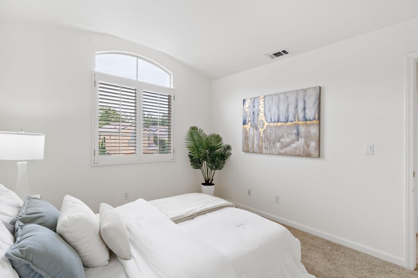 5275 Manderston