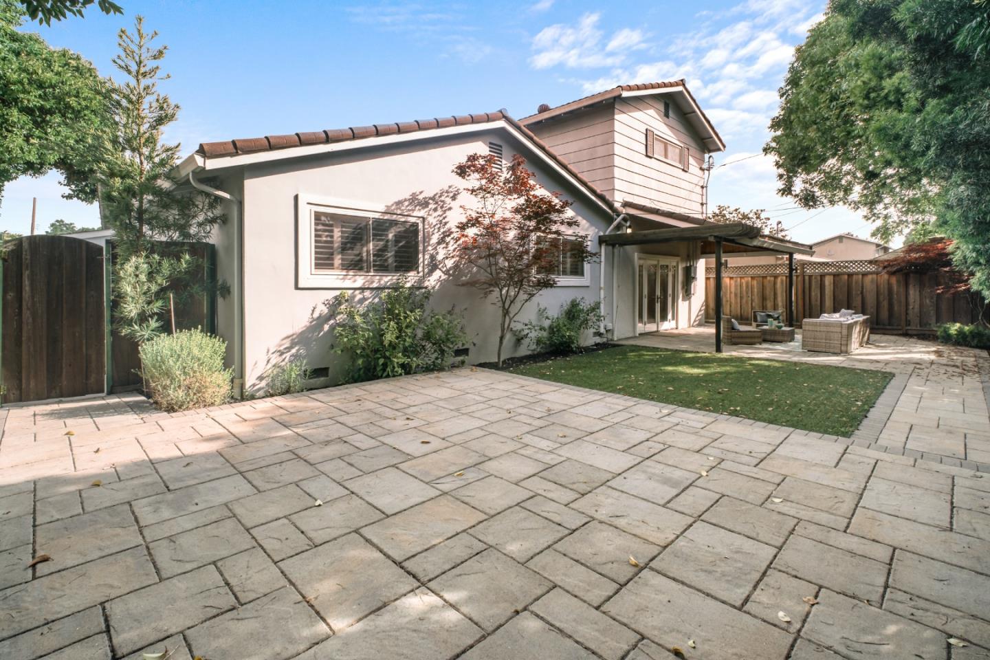 2488 Hart Avenue