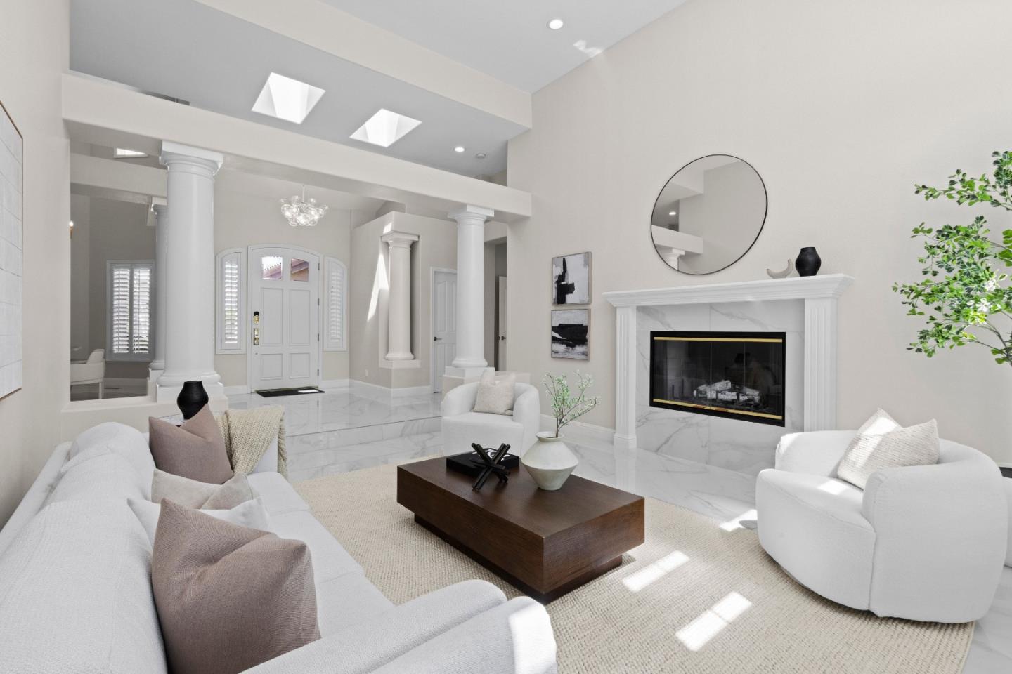 5581 Arezzo Drive