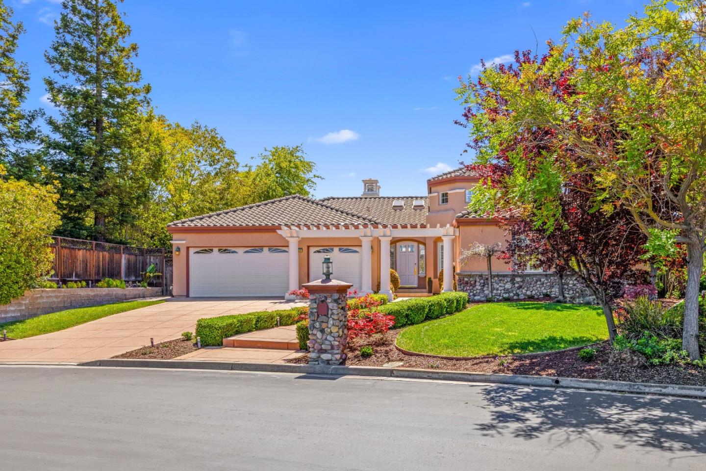 5581 Arezzo Drive