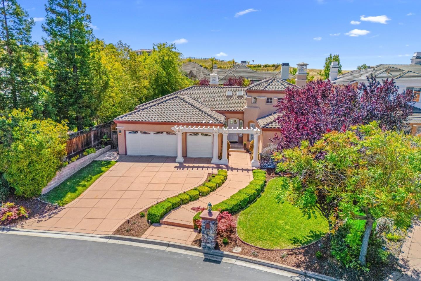 5581 Arezzo Drive