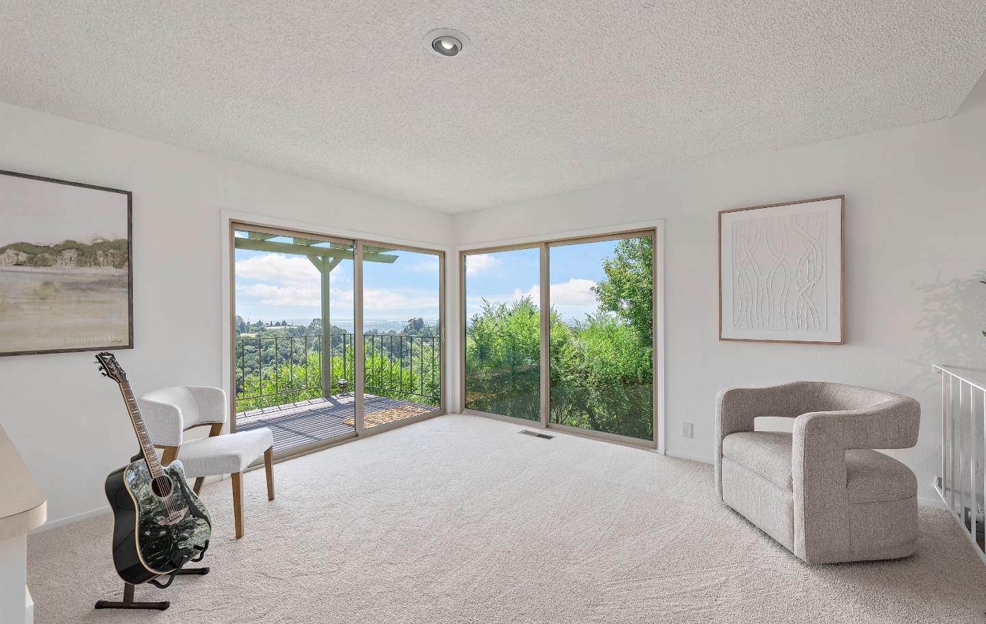 3595 Oakes Drive
