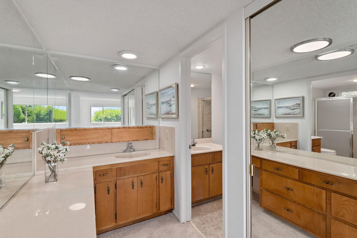 3595 Oakes Drive