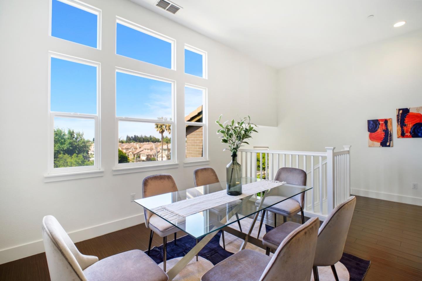 1336 North Capitol Avenue 6