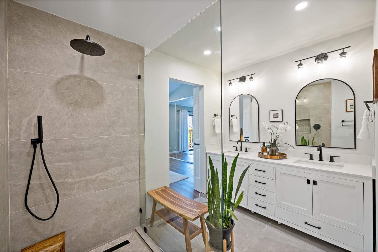 6585 Cooperage Court