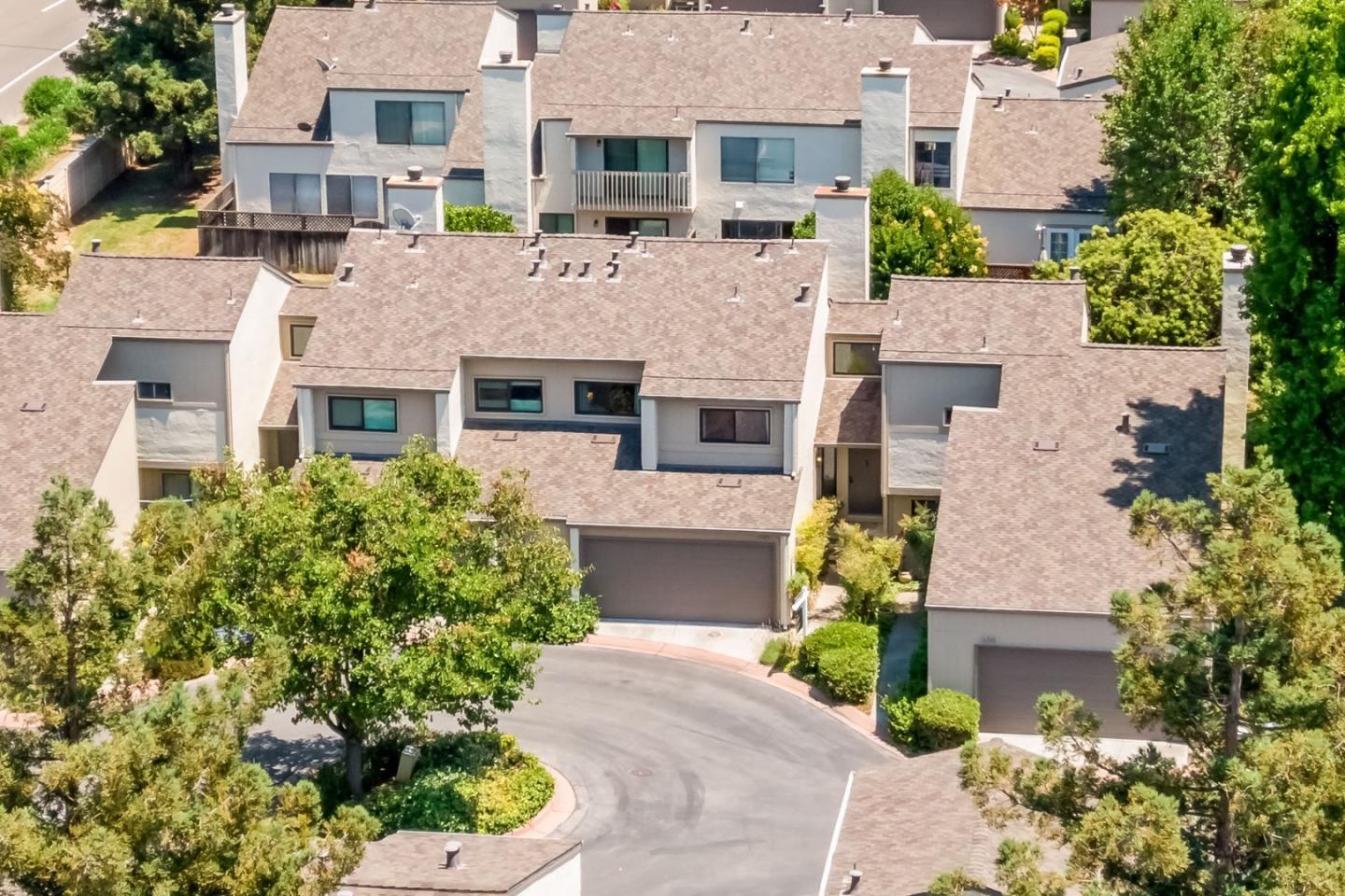 6585 Cooperage Court