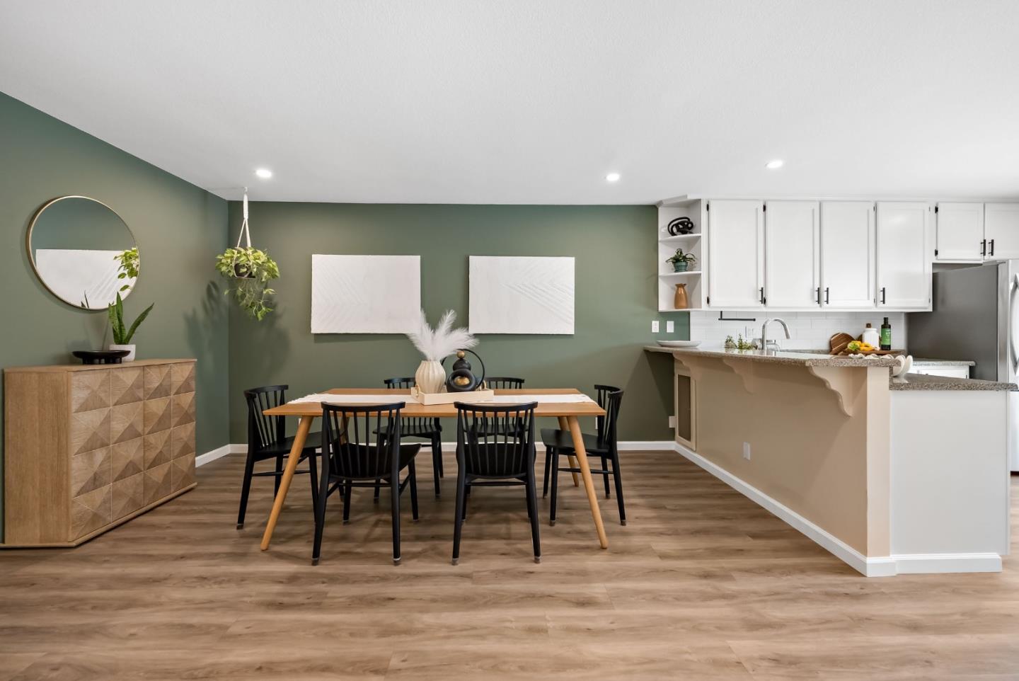 6585 Cooperage Court