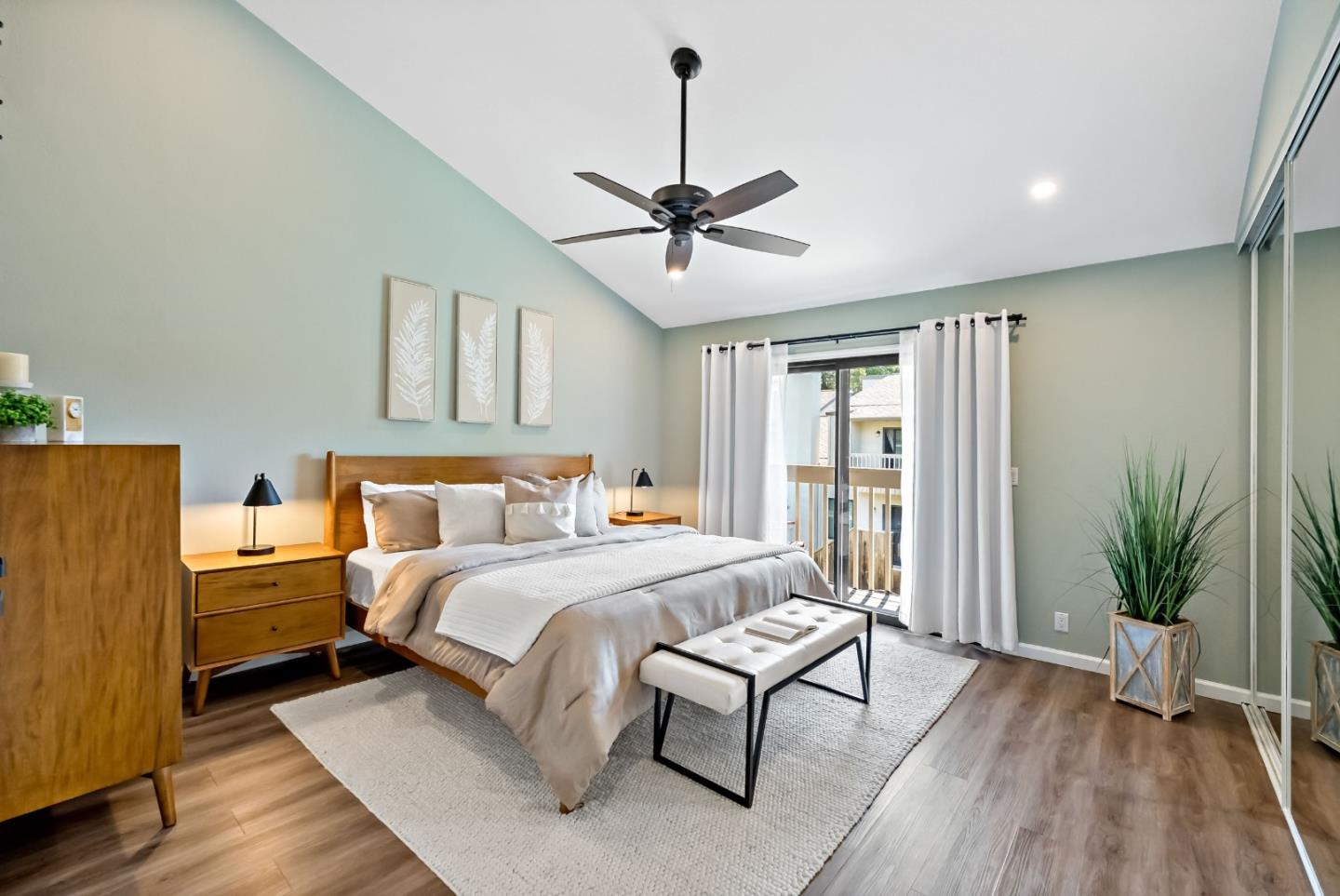 6585 Cooperage Court